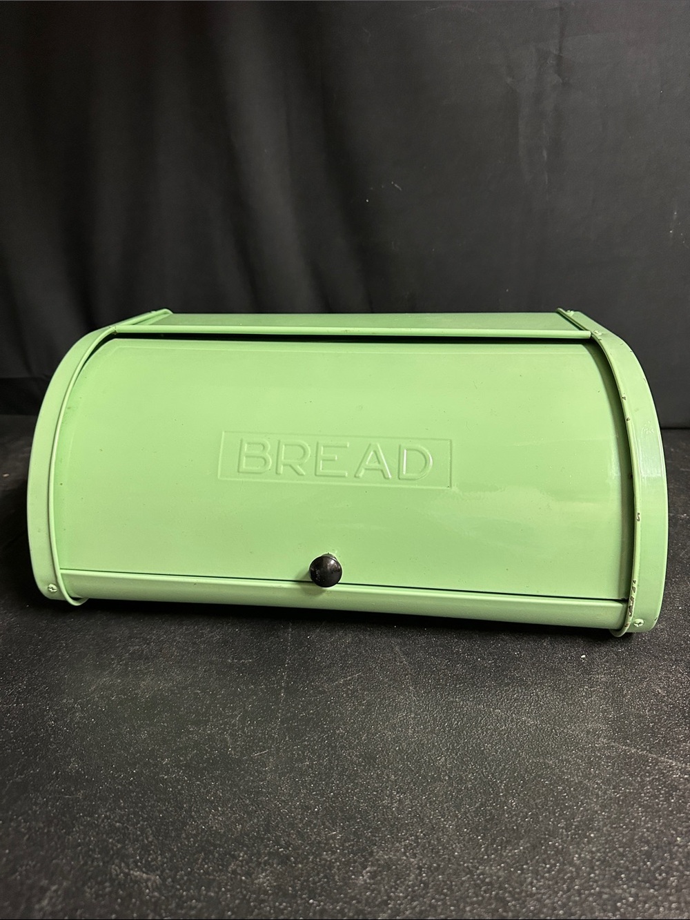 Vintage light sea green Bread Box Countertop Storage - enamelware - Picture 3 of 10
